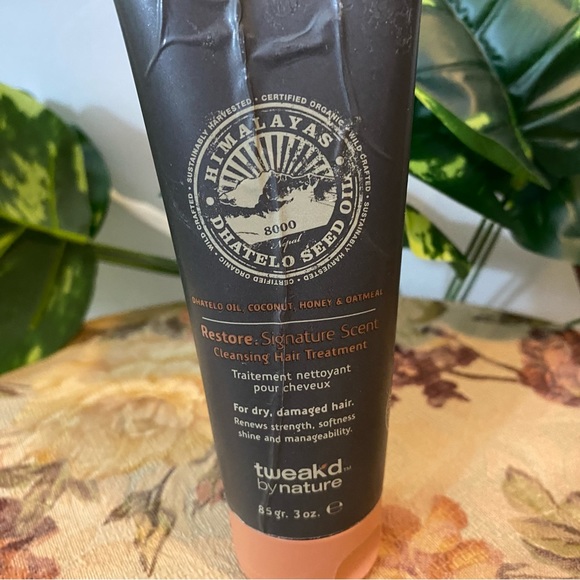 Restore Hydrating Treatment Balm Tweak’d By Nature Dhatelo Seed Oil 3 oz SEALED - Picture 3 of 5